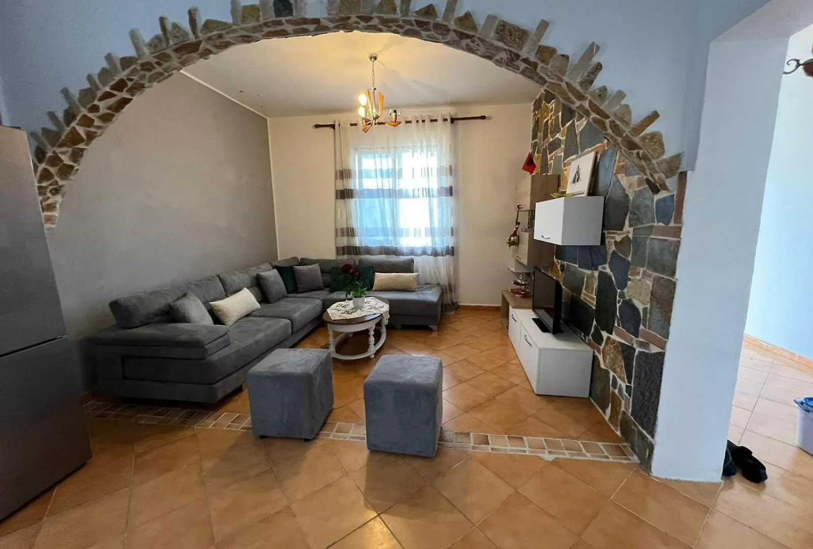 Vila Vasqarr
